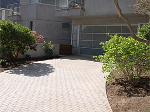 Narrow Modular Pavers 35